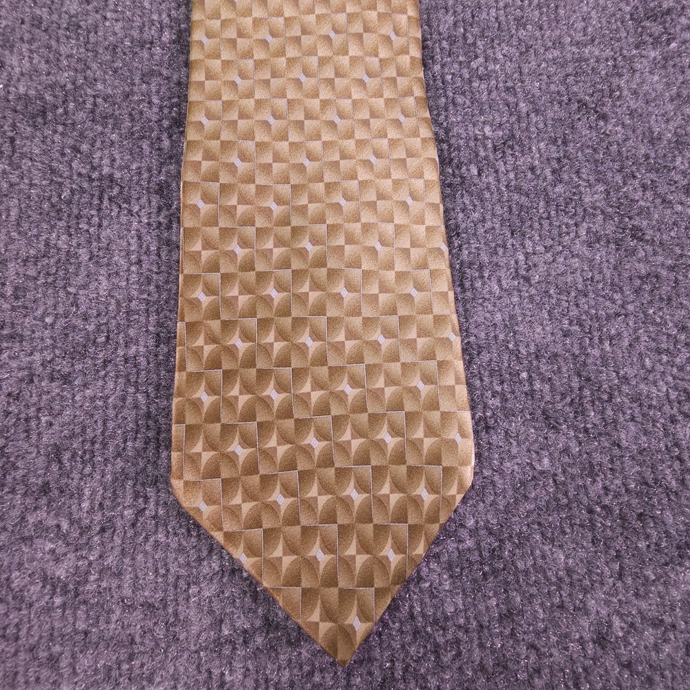 Gianfranco Ruffini 100% Italian Silk Necktie Made in U.S.A. Geometric Design Tie